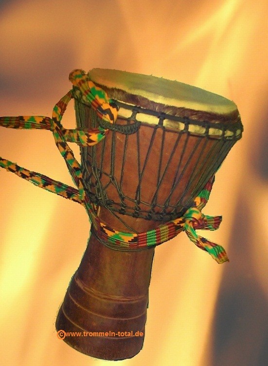 Trommeln Total Djembe lernen bei einem am Wochenende